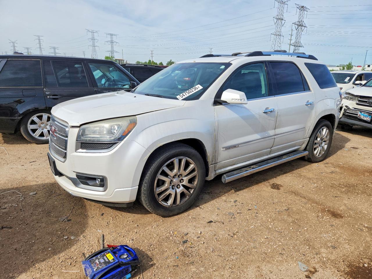Salvage GMC Acadia Image