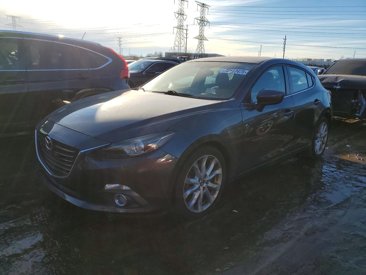 Salvage Mazda 3 Image