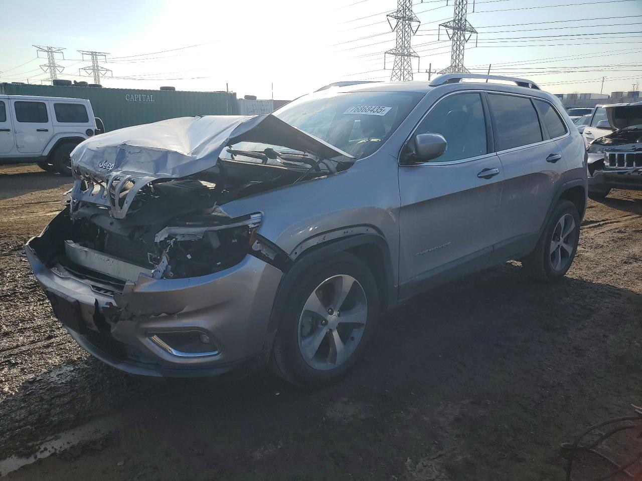 Salvage Jeep Grand Cherokee Image