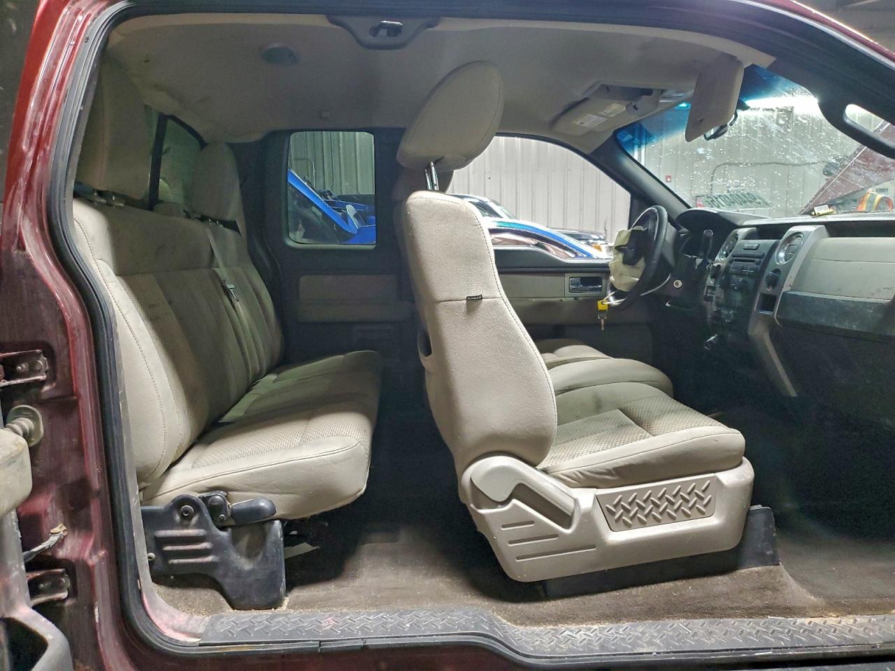Ford F-150 Super Cab
