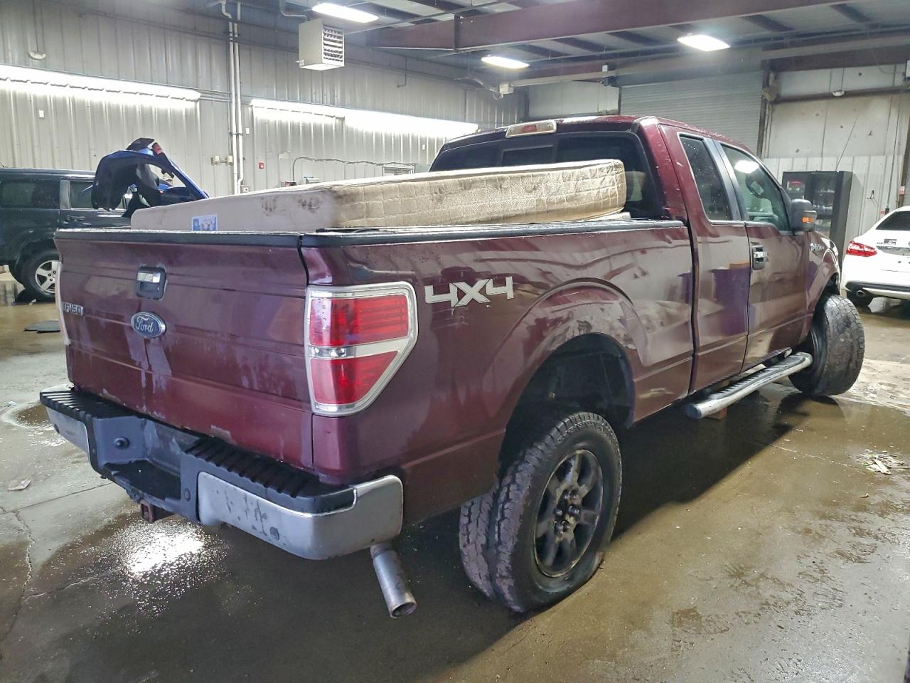 Ford F-150 Super Cab