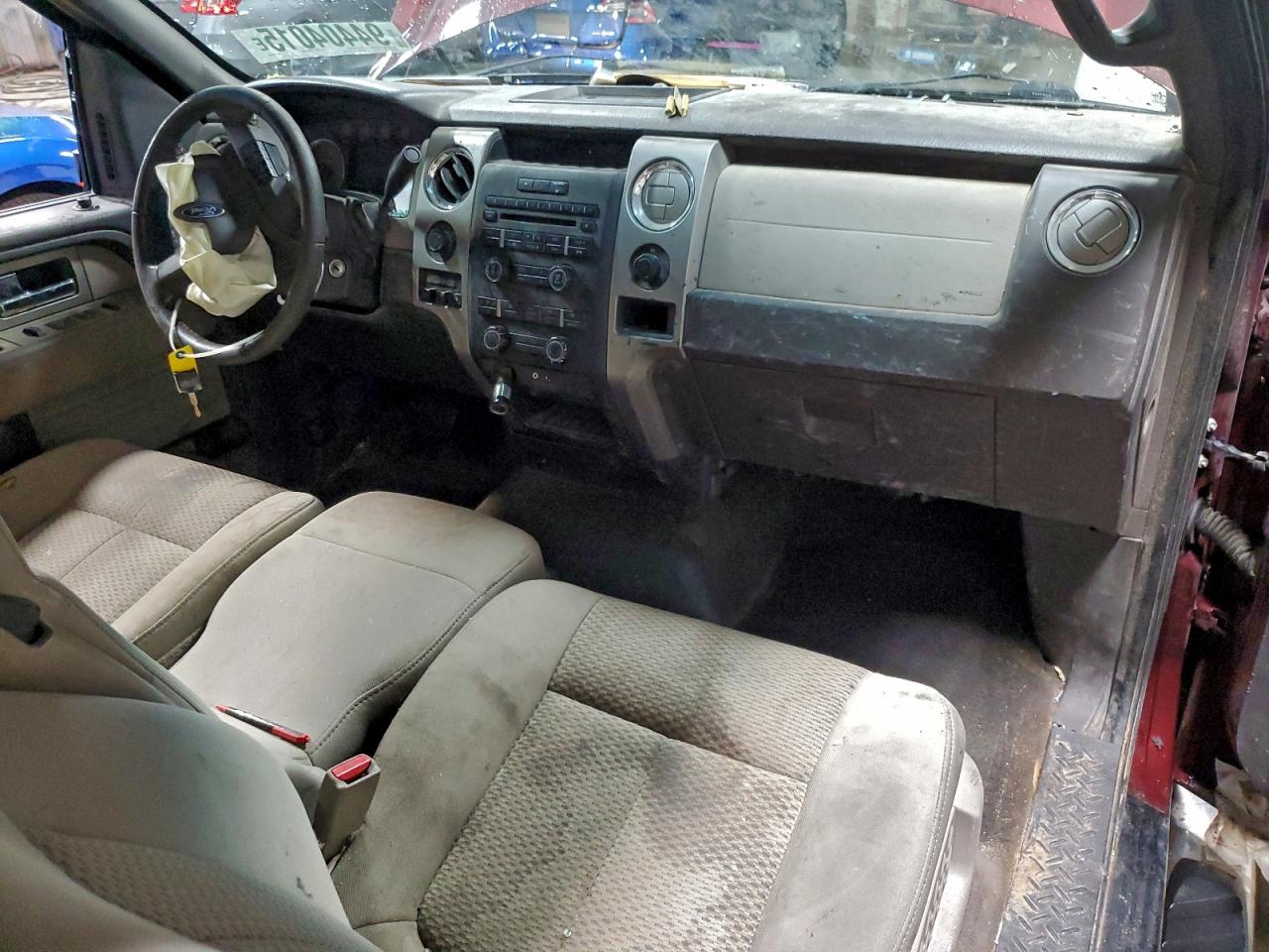 Ford F-150 Super Cab