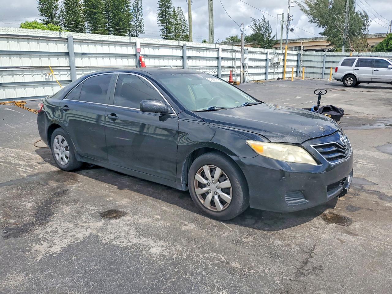 Toyota Camry Base