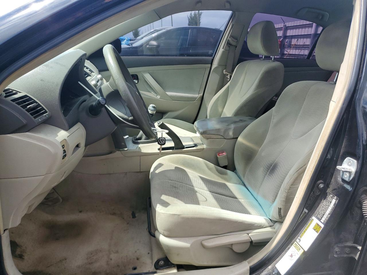 Toyota Camry Base