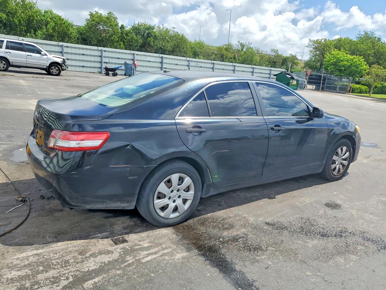 Toyota Camry Base