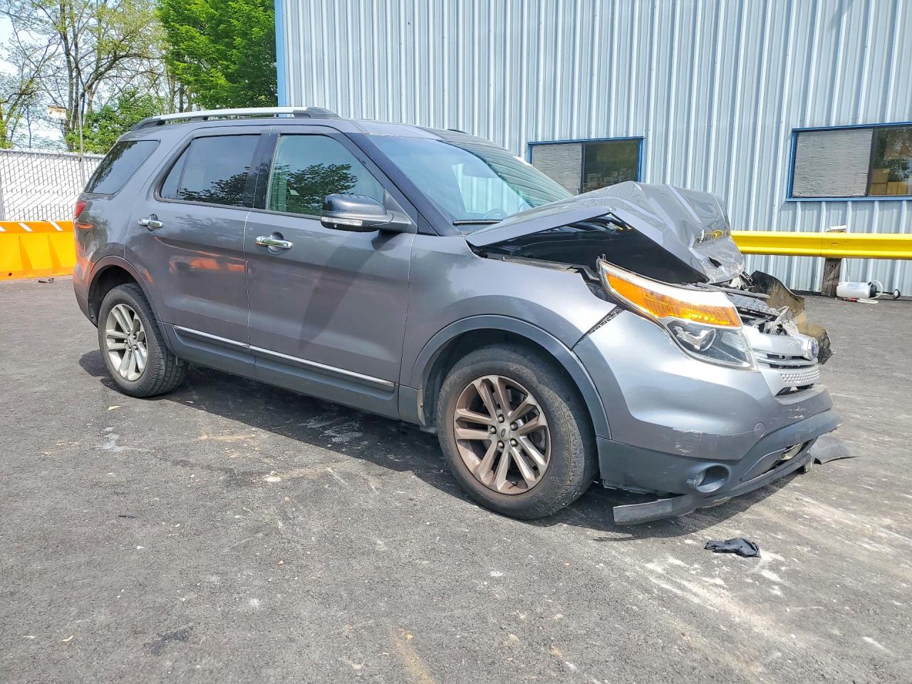 Ford Explorer Xlt