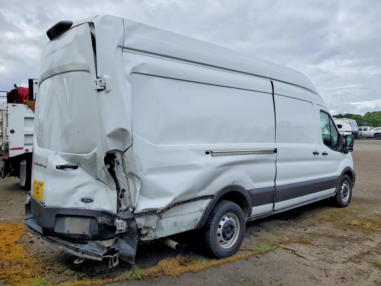 Ford Transit T-350