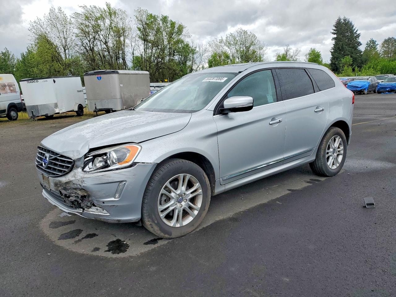Salvage Volvo XC60 Image