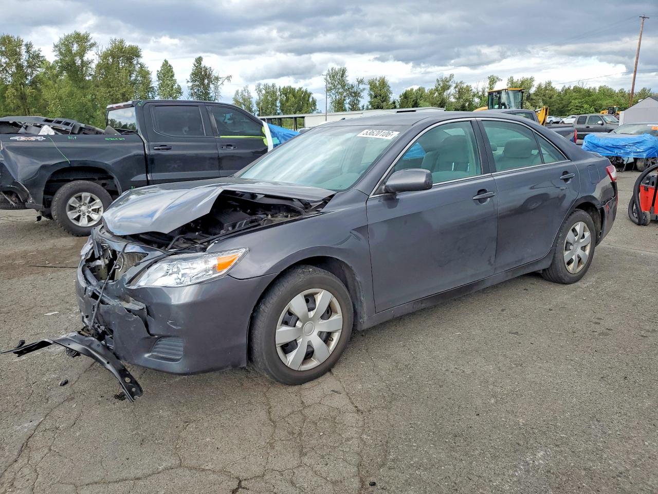 Salvage Toyota Camry Image