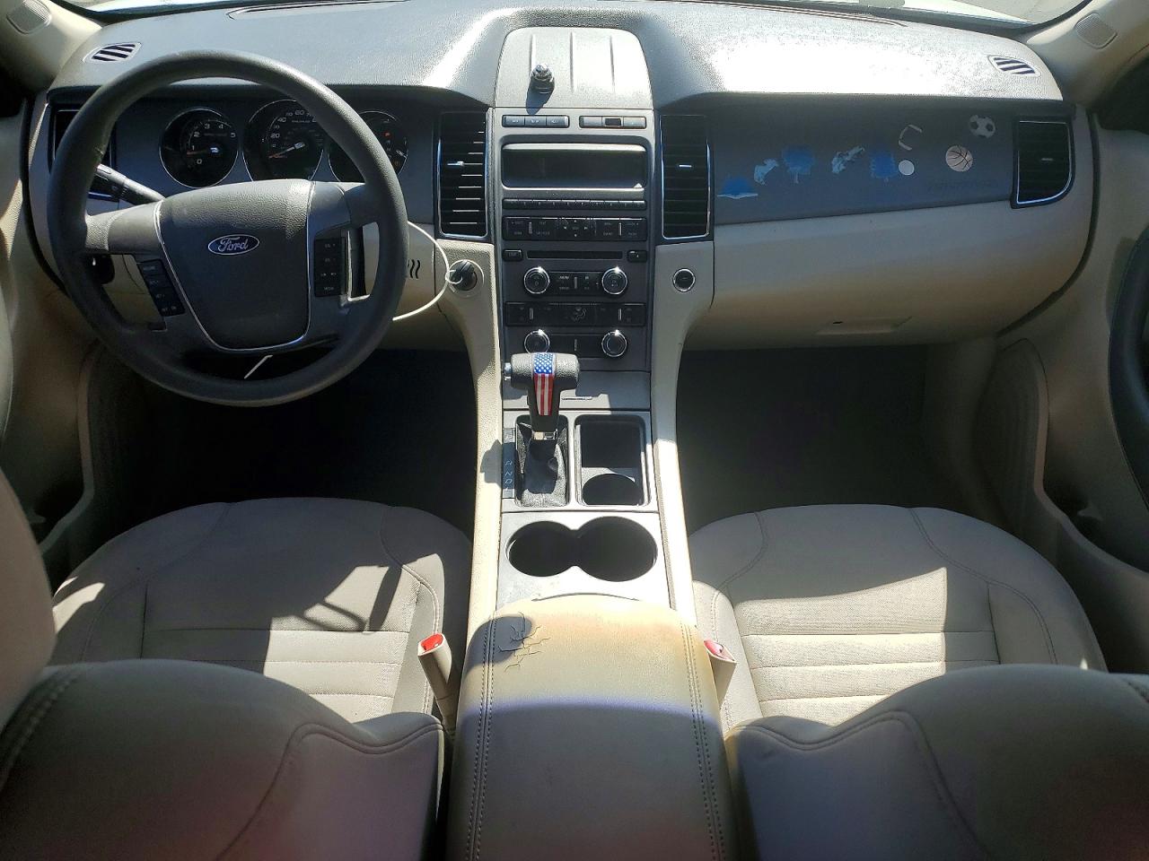 Ford Taurus Se
