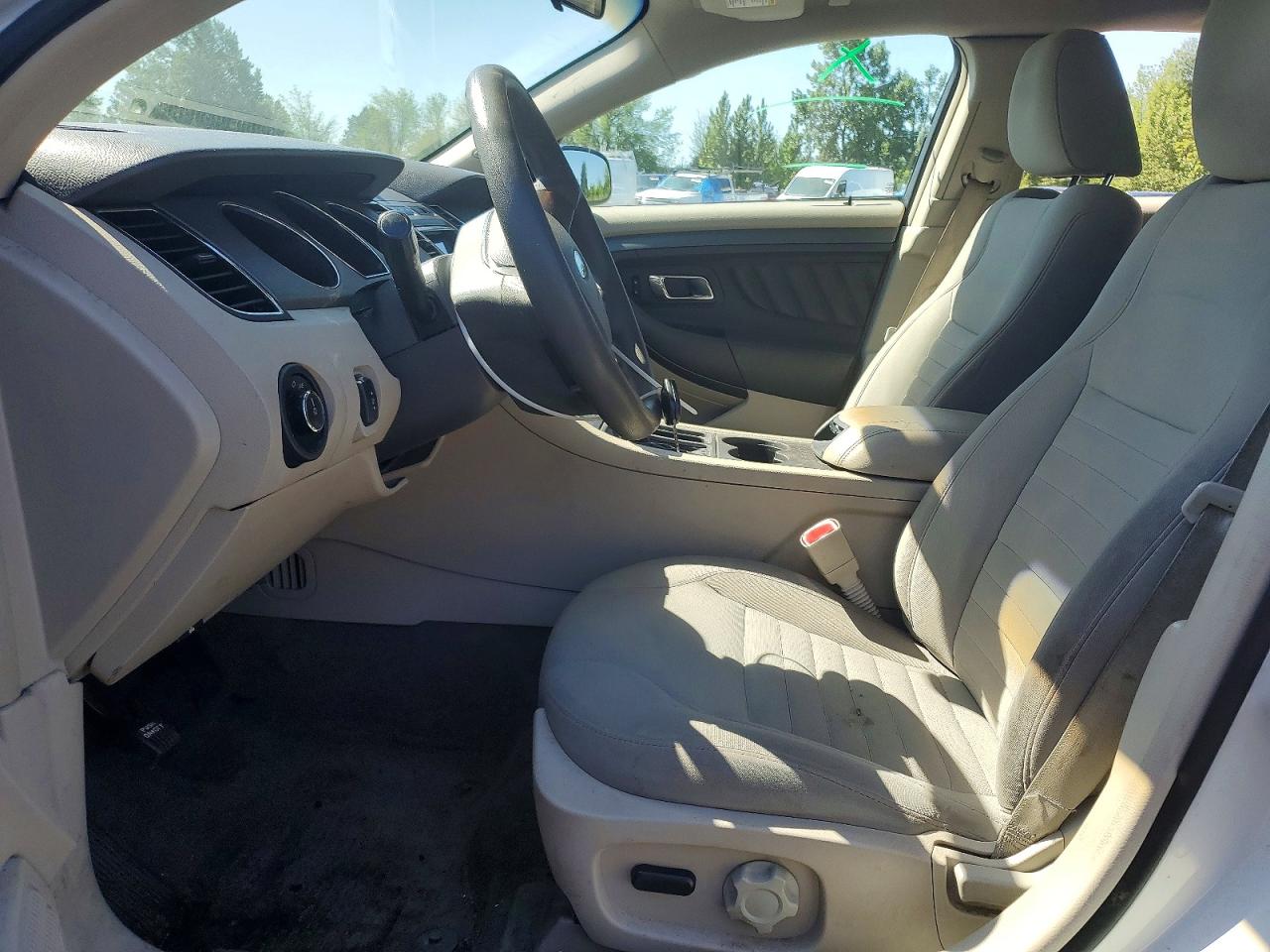 Ford Taurus Se