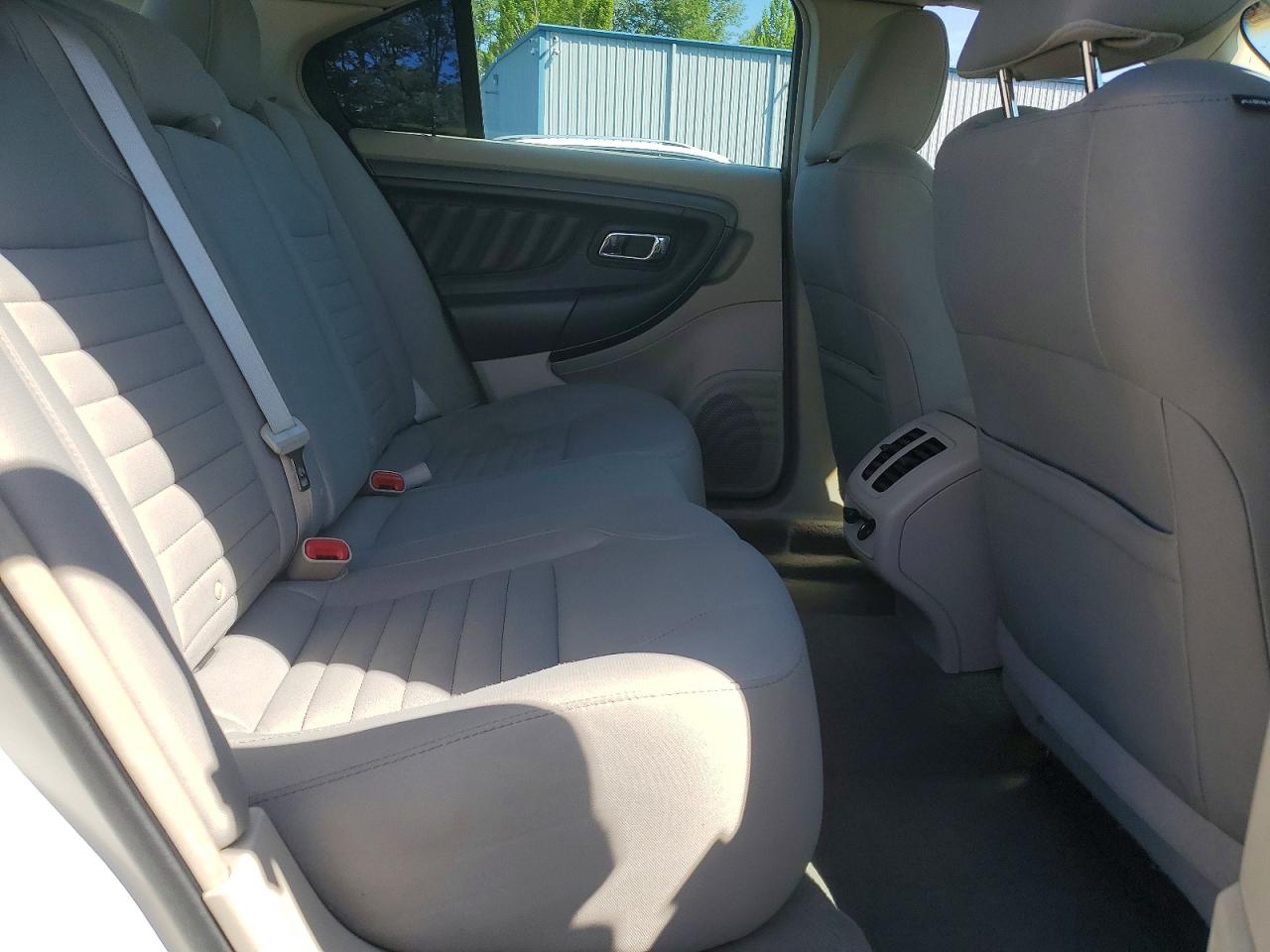 Ford Taurus Se
