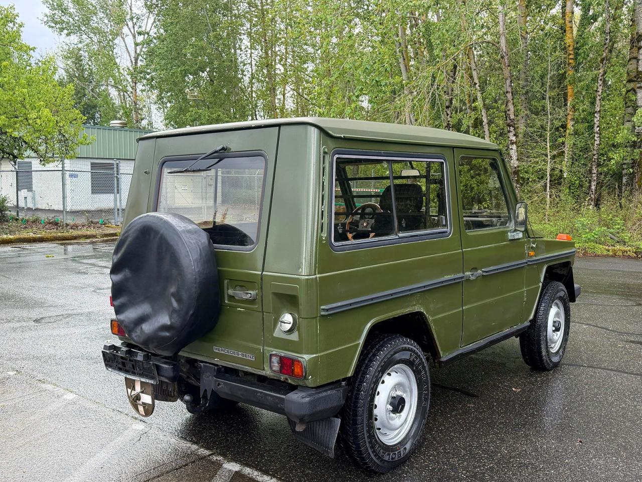 Mercedes-Benz 230-class