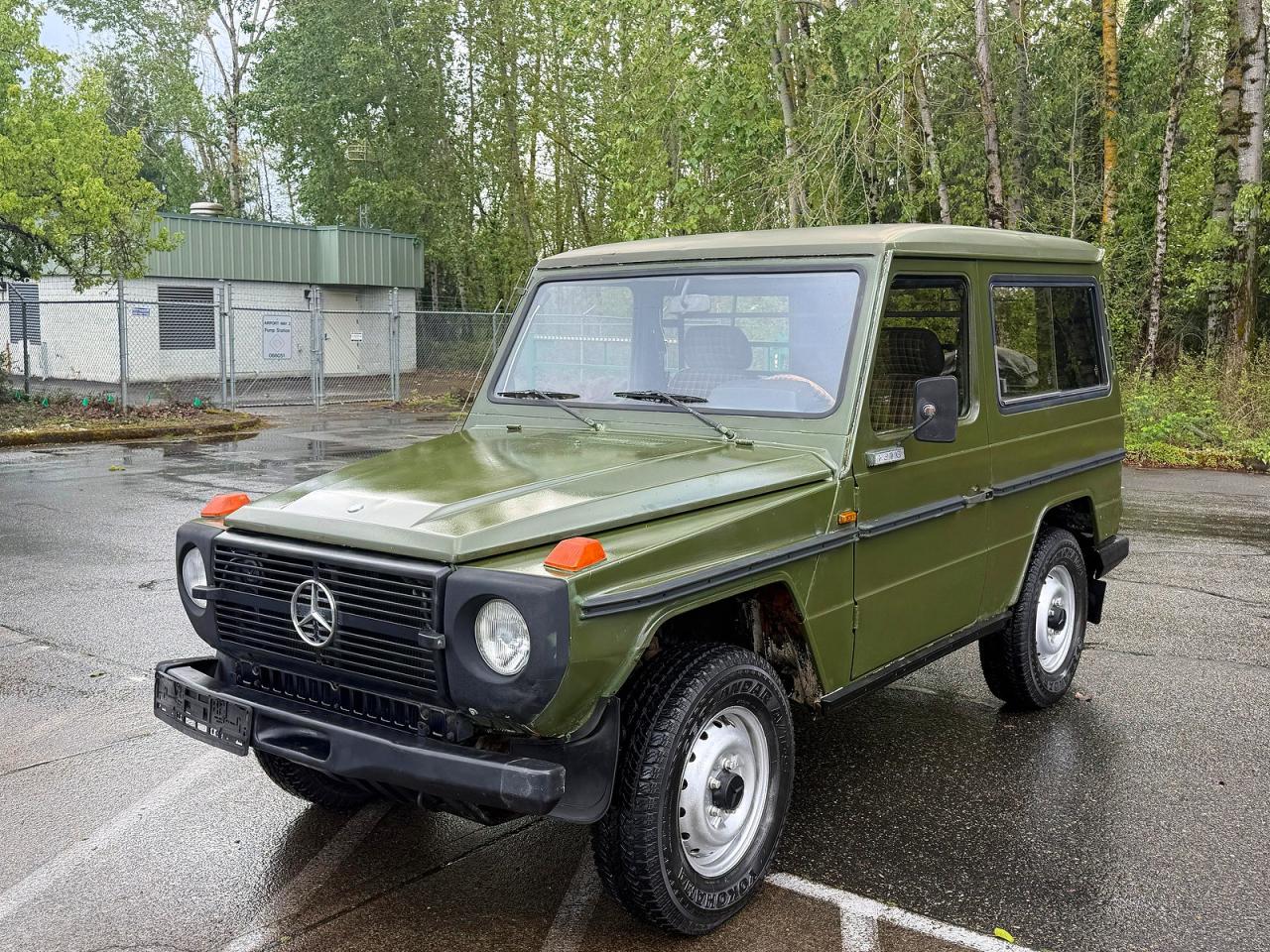 Mercedes-Benz 230-class