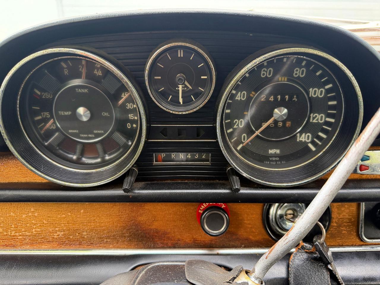 Mercedes-Benz 250-class