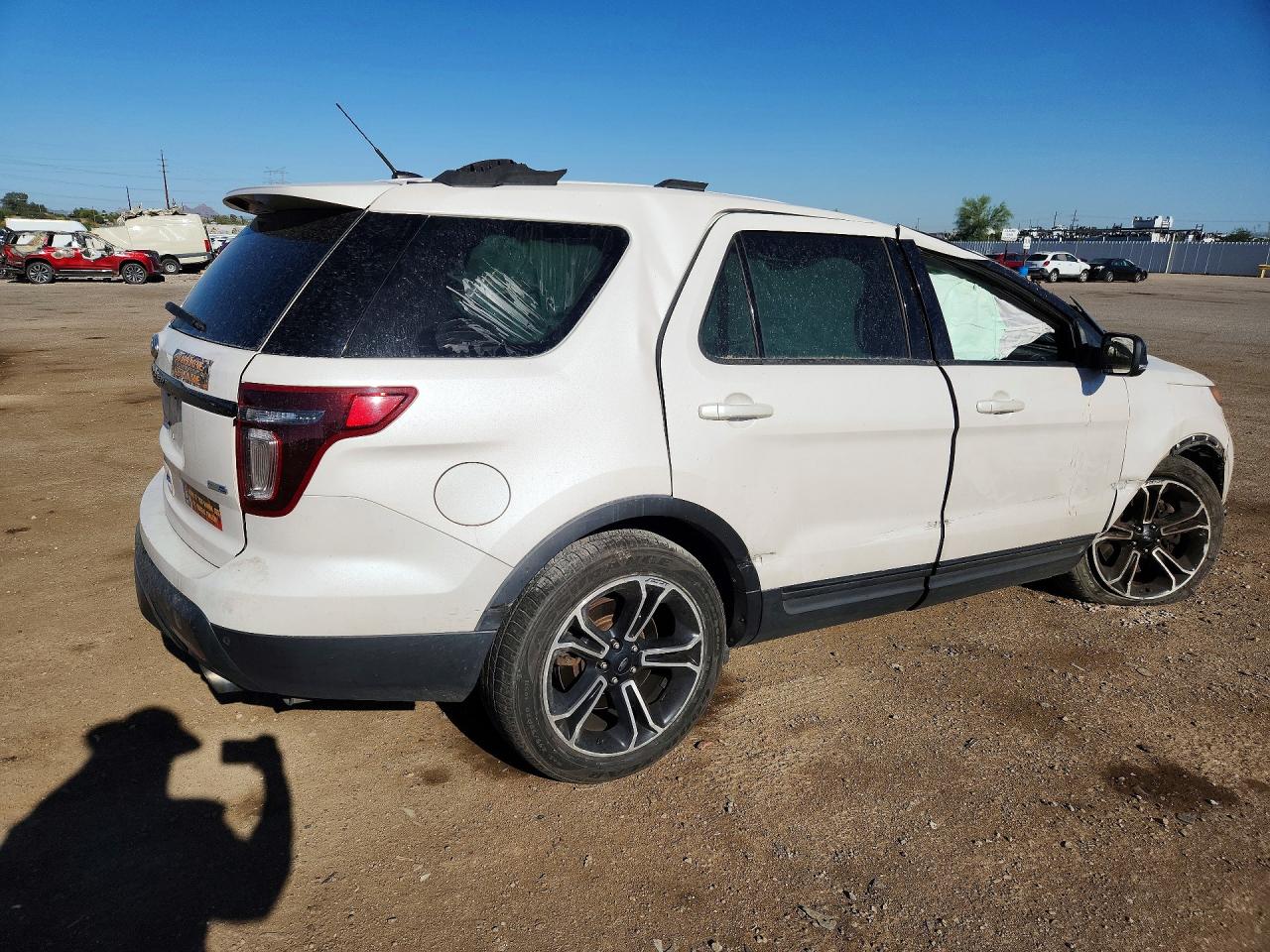 Ford Explorer Sport
