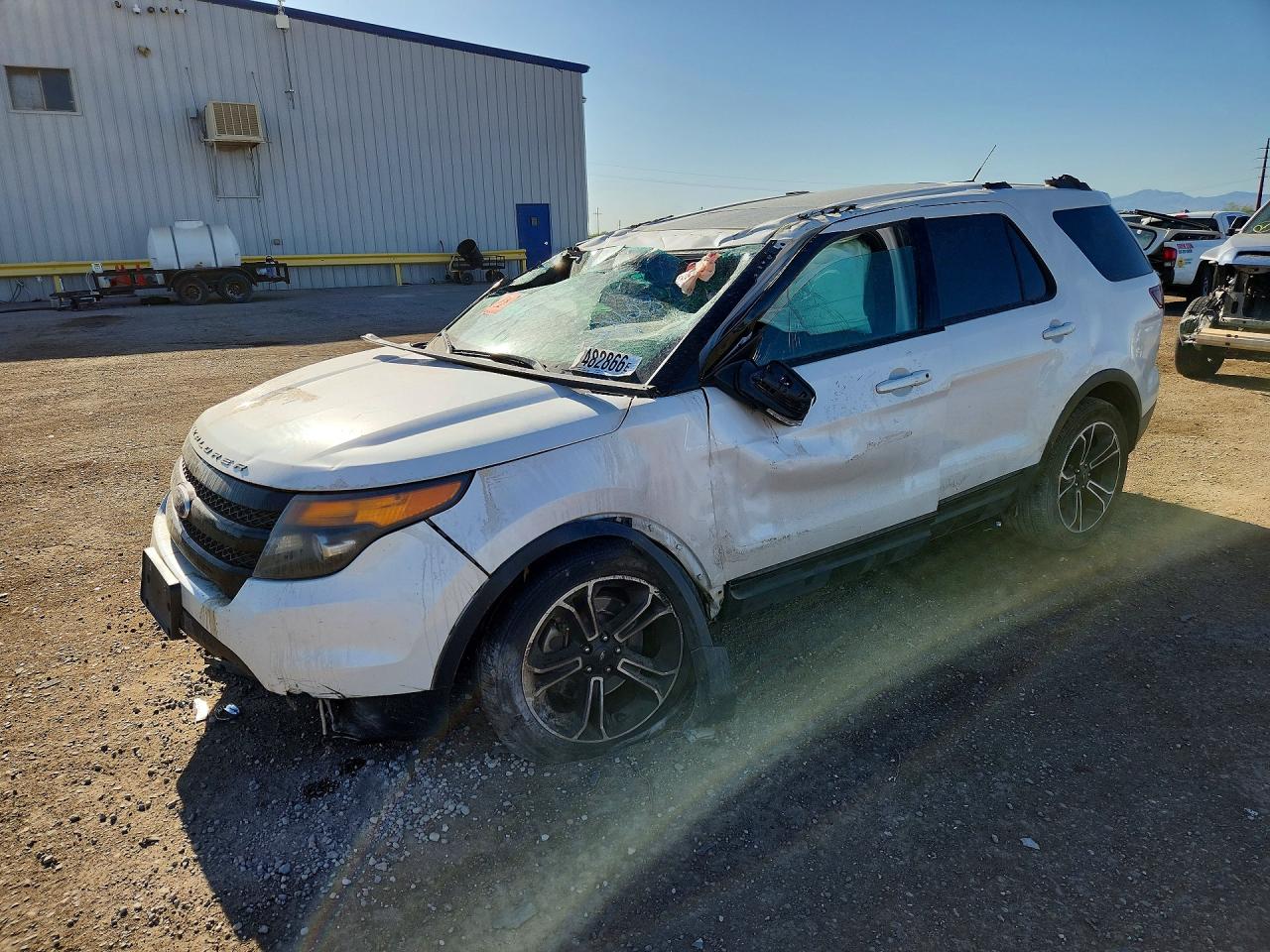 Salvage Ford Explorer Image