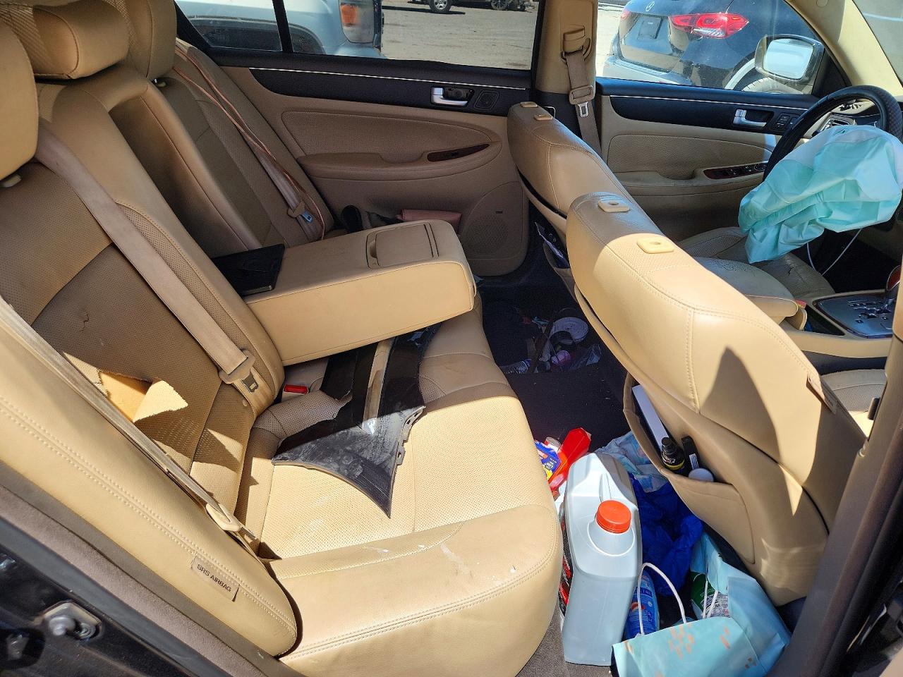 Hyundai Genesis 3.8l