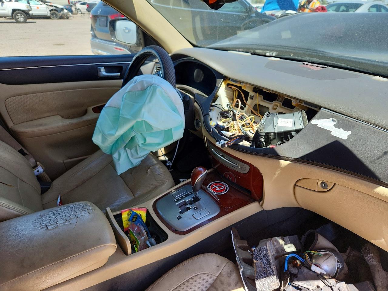 Hyundai Genesis 3.8l