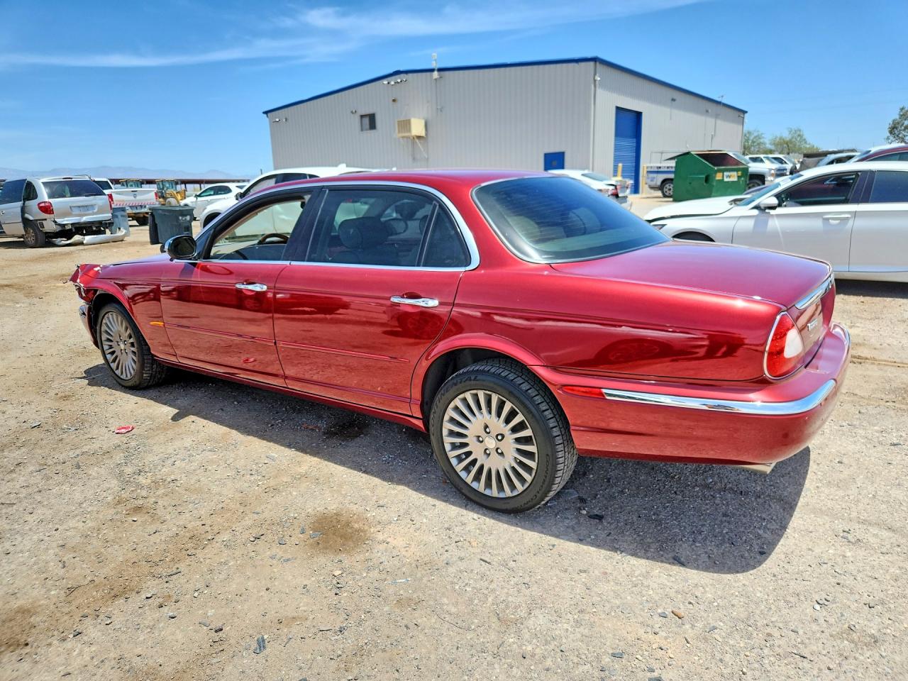 Jaguar XJ