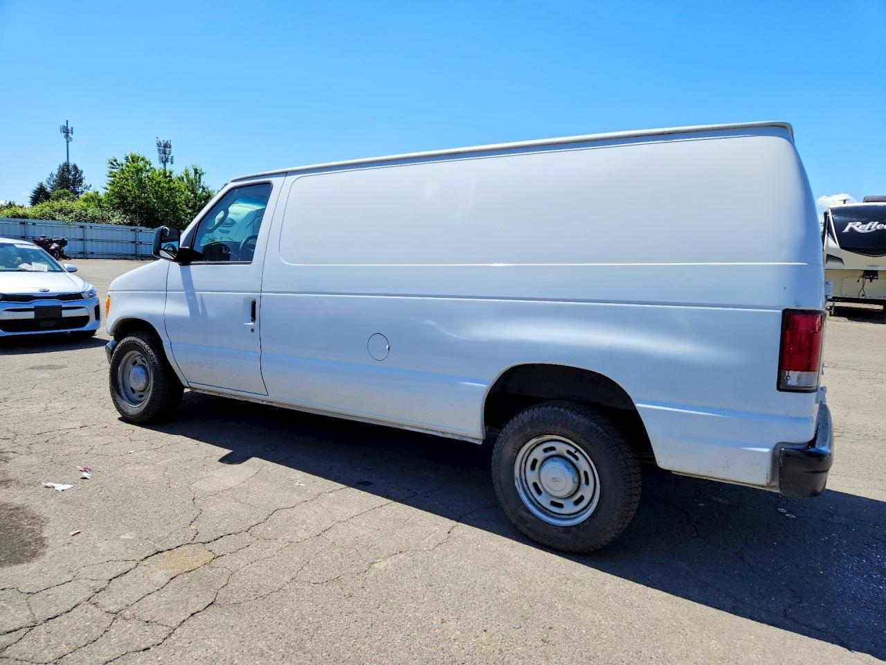 Ford Econoline E150 Van