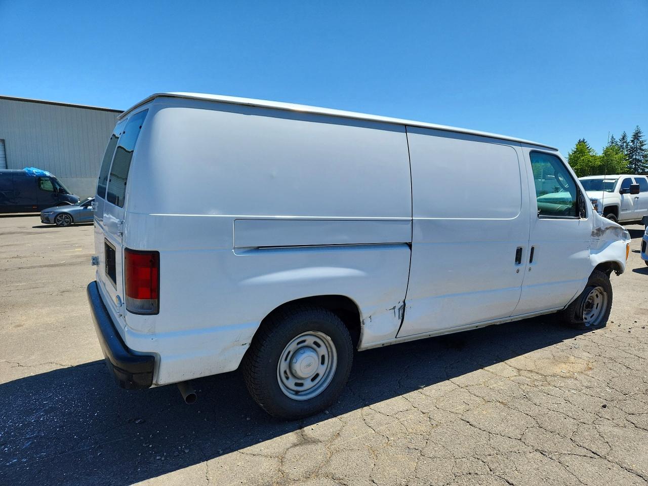 Ford Econoline E150 Van