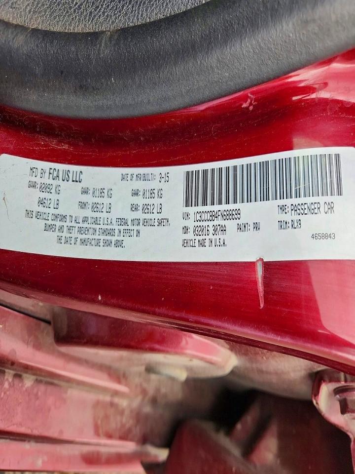 Chrysler 200 4d 4wd