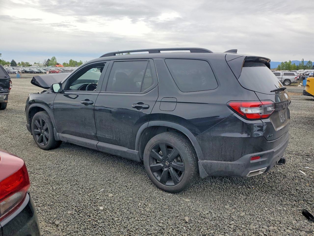 Honda Pilot Black