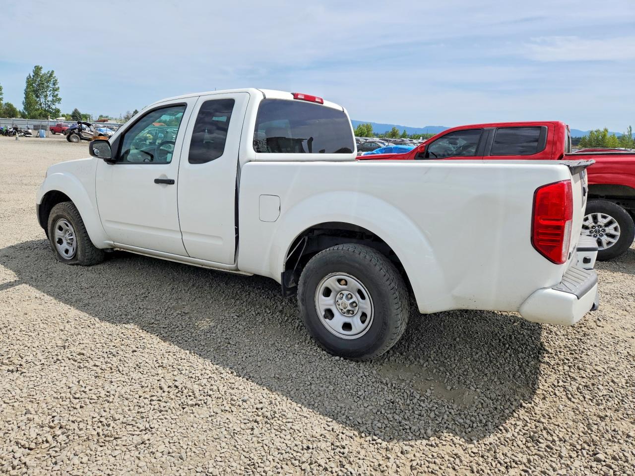 Nissan Frontier S