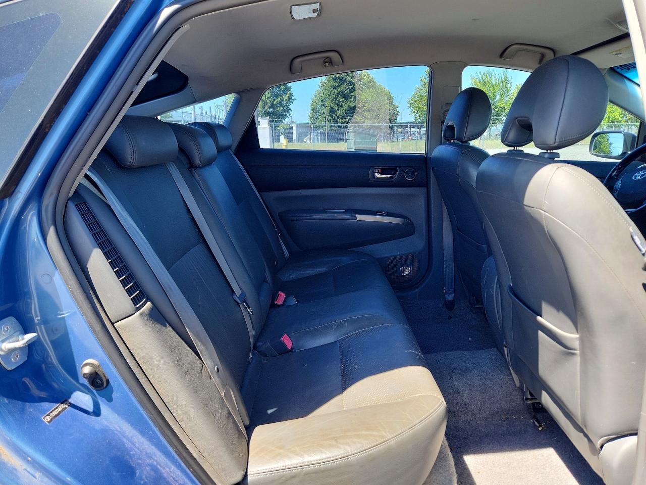 Toyota Prius Base