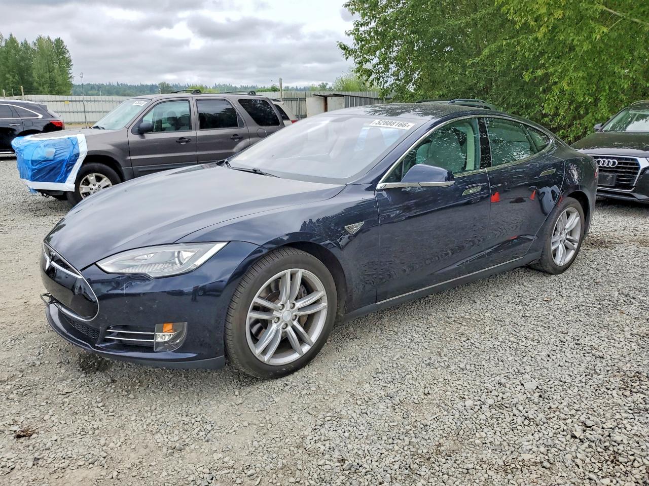 Salvage Tesla Model S Image