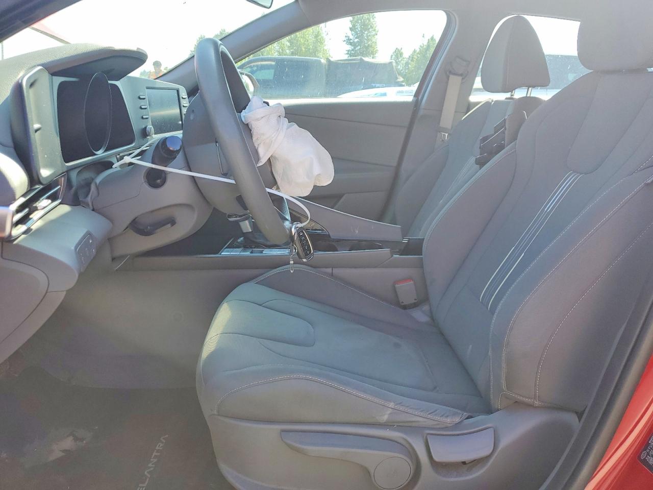 Hyundai ELANTRA Blue