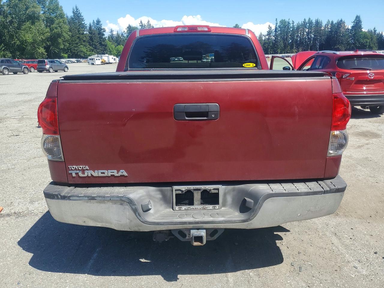 Toyota Tundra Crewmax Limited