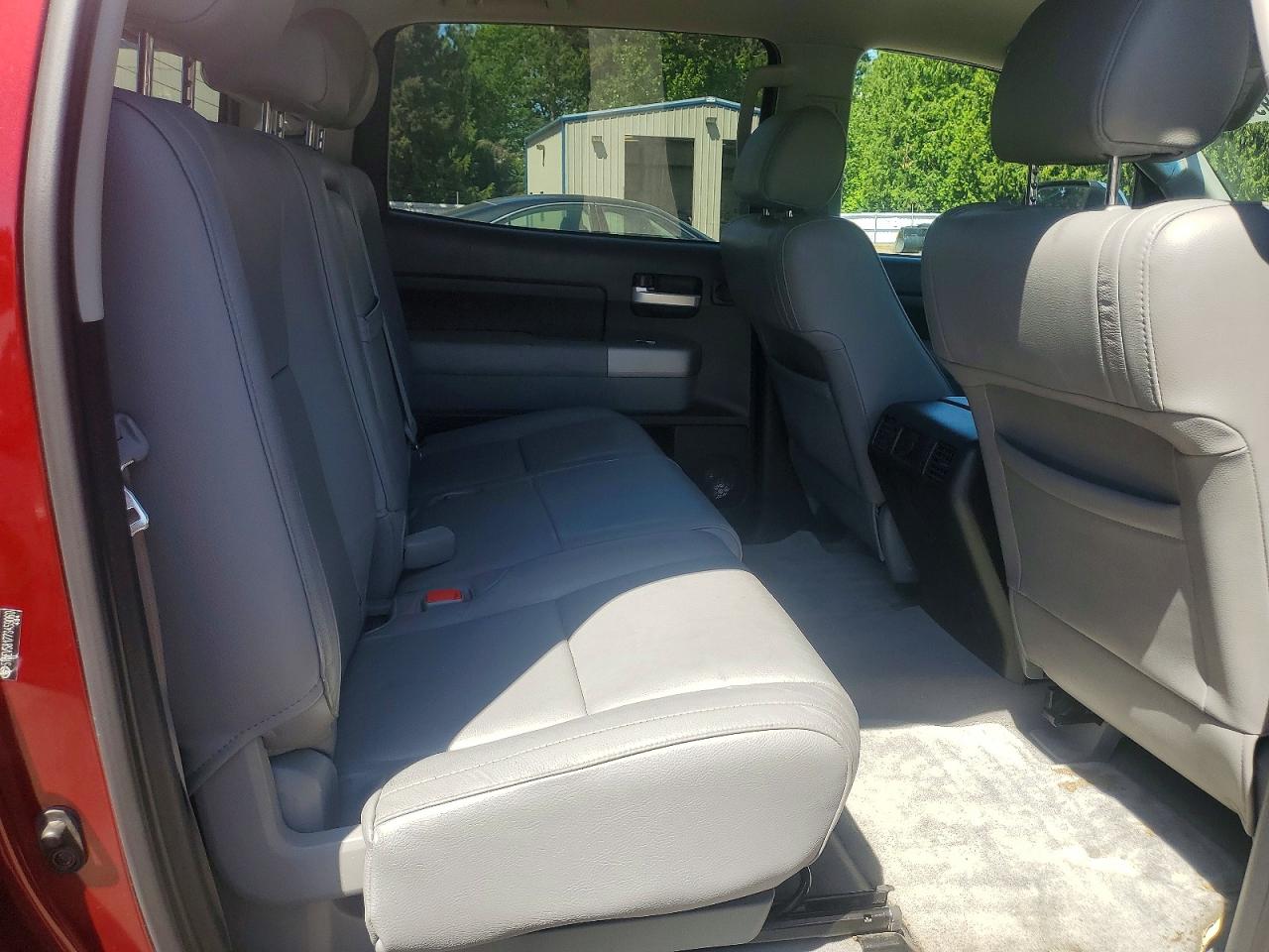 Toyota Tundra Crewmax Limited