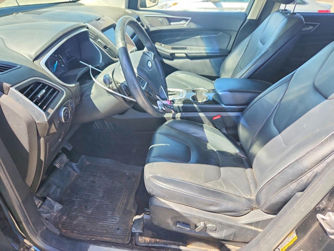 Ford Edge Titanium