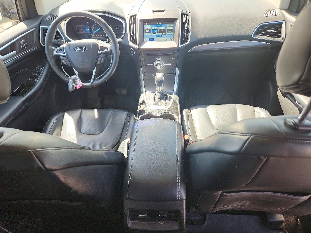 Ford Edge Titanium