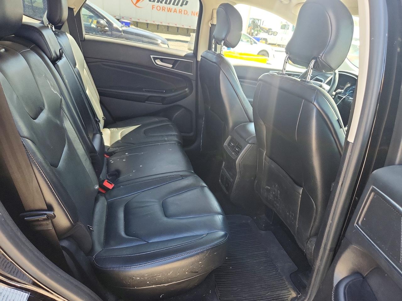 Ford Edge Titanium