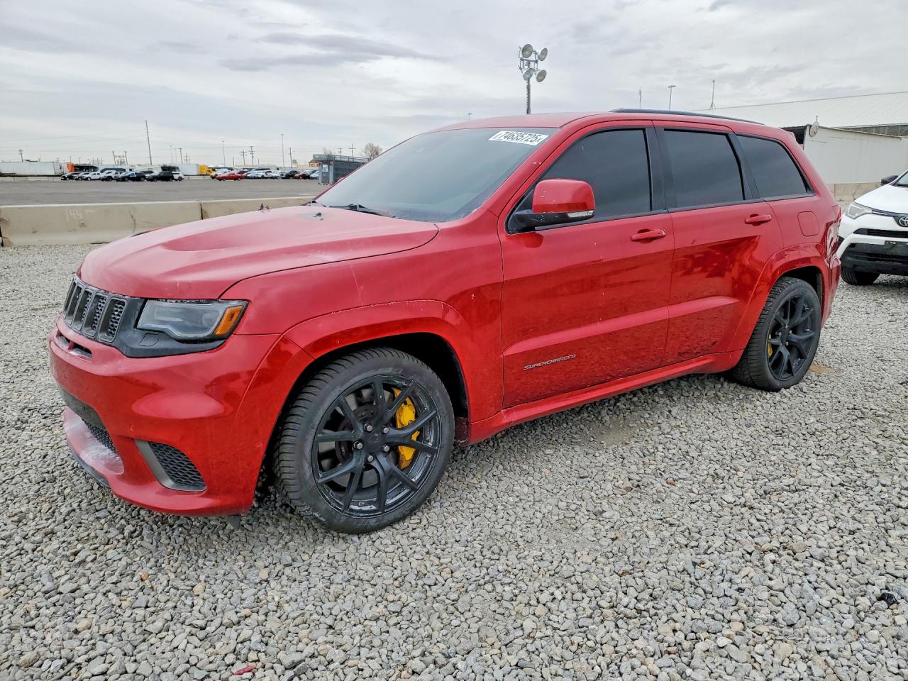 Salvage Jeep Grand Cherokee Image