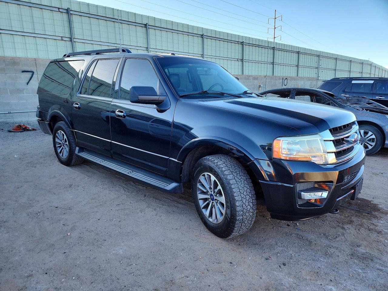 Ford Expedition El Xlt