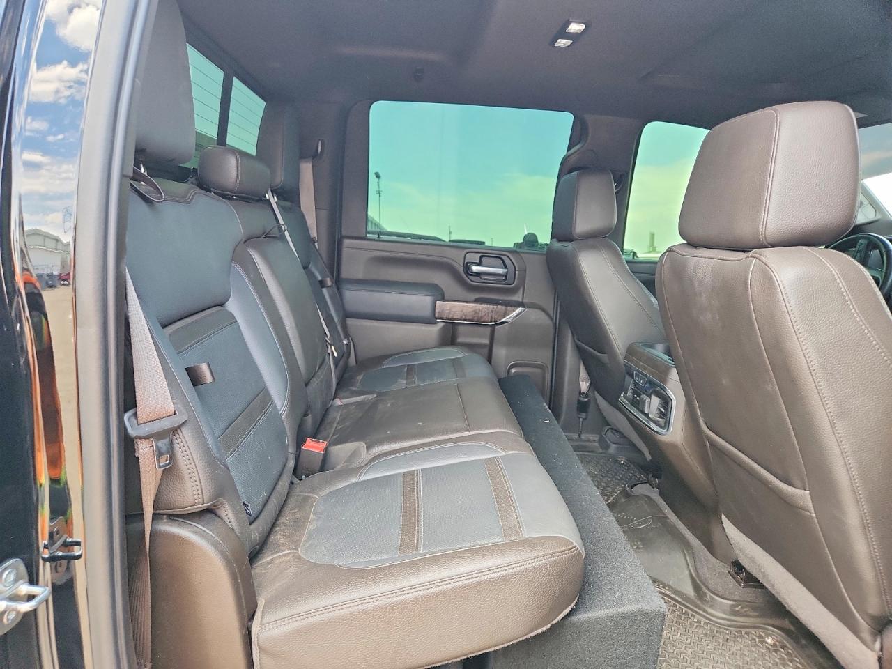 GMC Sierra K2500 Denali