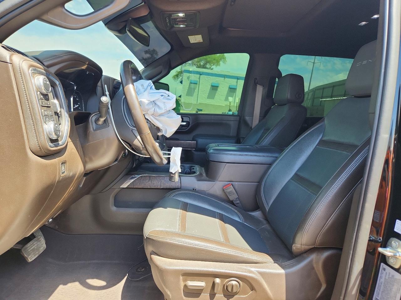 GMC Sierra K2500 Denali