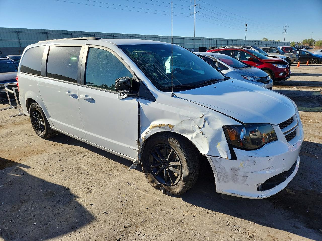 Dodge Caravan Gt