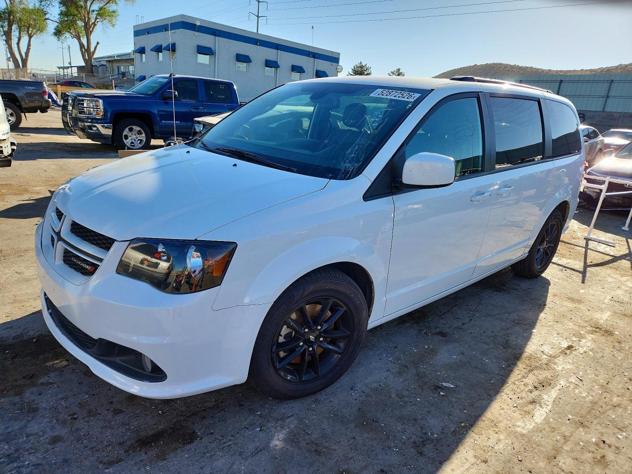 Salvage Dodge Caravan Image