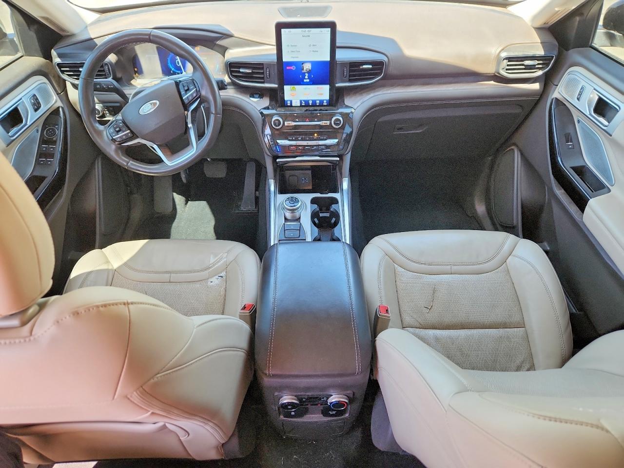 Ford Explorer Platinum
