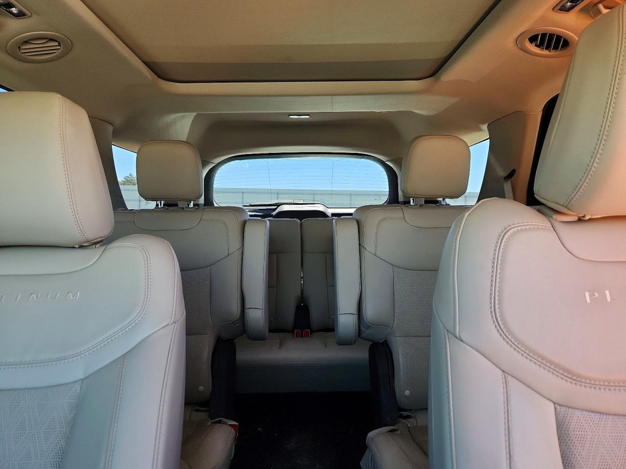 Ford Explorer Platinum