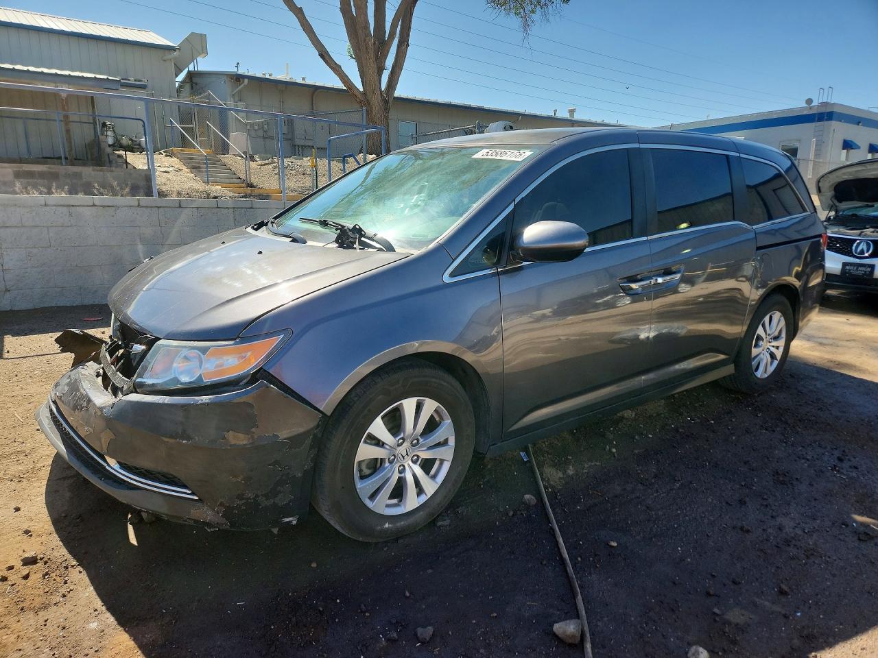 Salvage Honda Odyssey Image