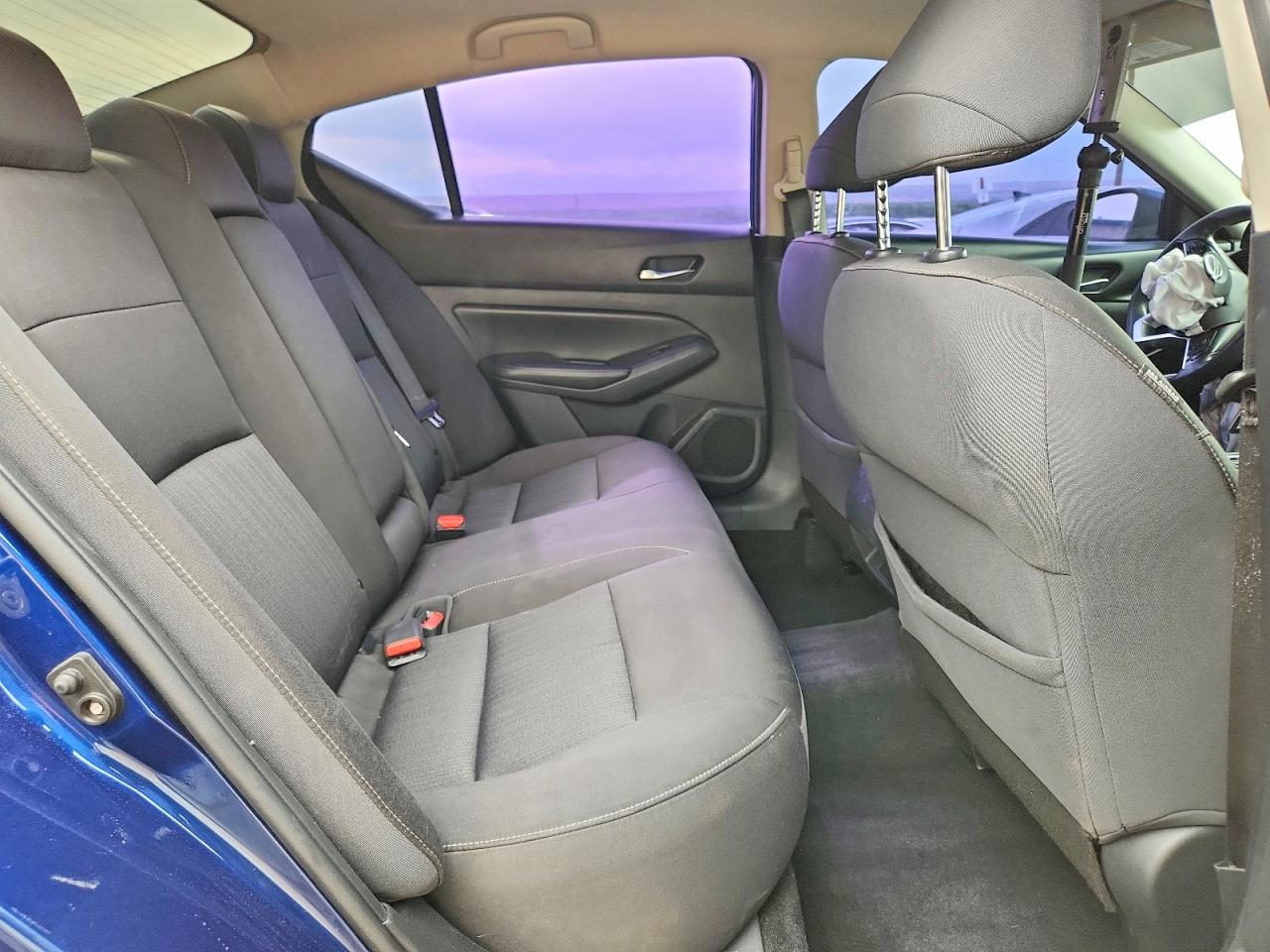 Nissan Altima S