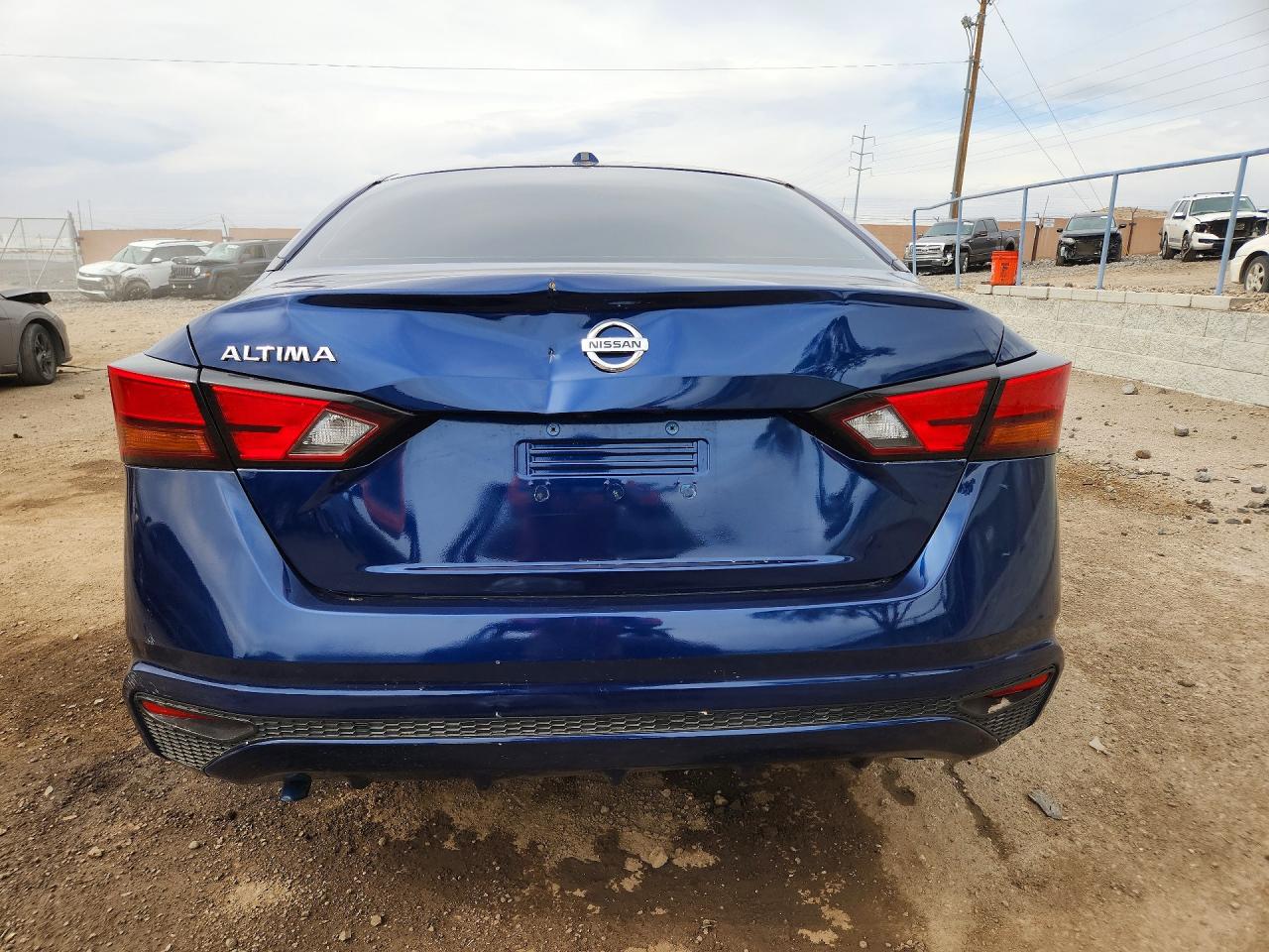 Nissan Altima S