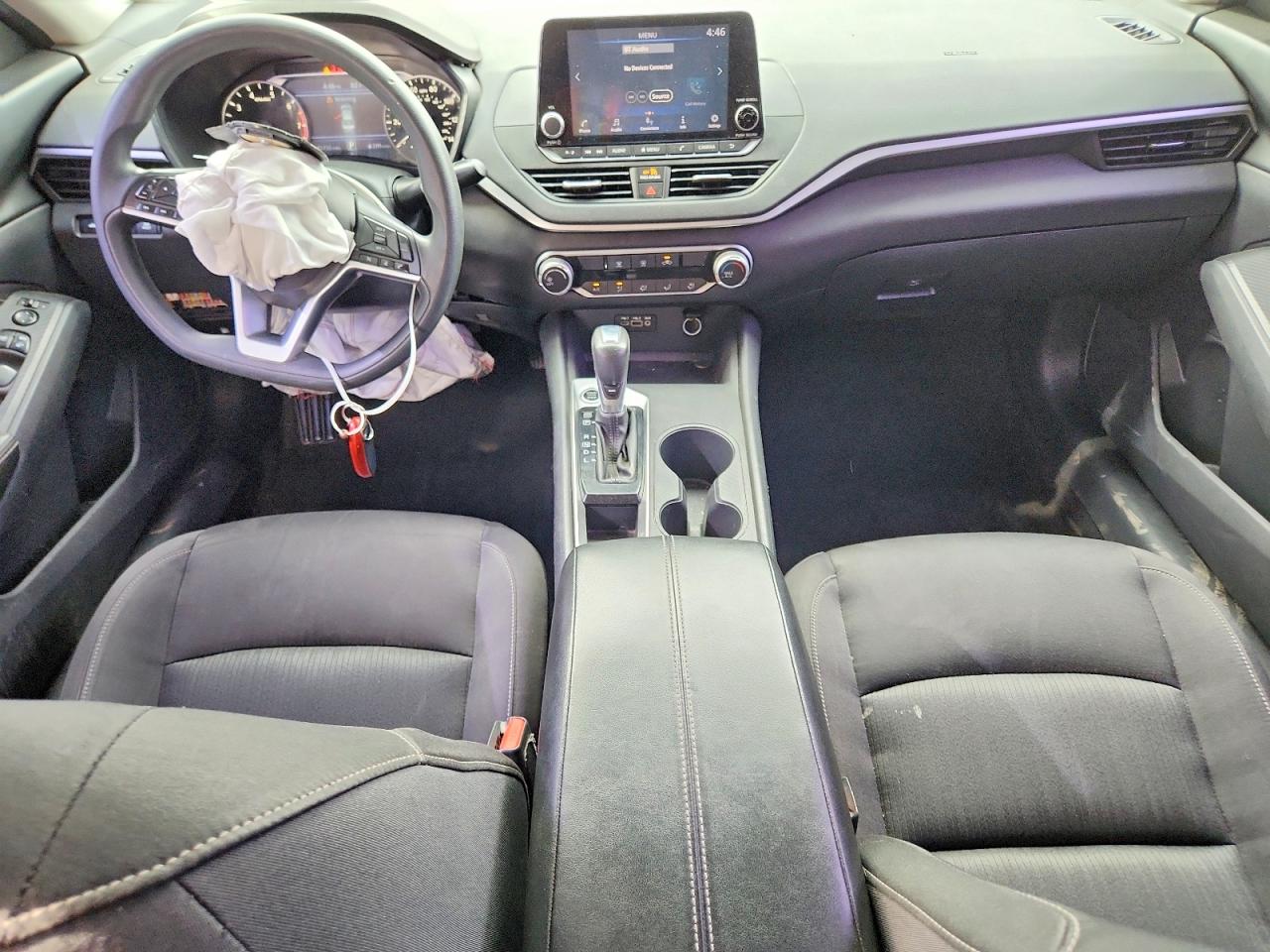 Nissan Altima S