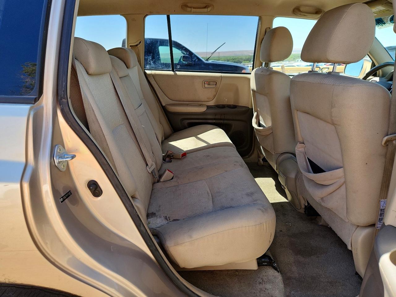 Toyota Highlander Base
